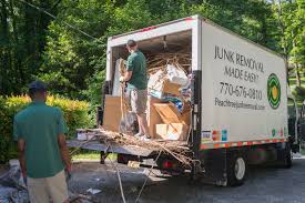 Best Residential Junk Removal  in Suwanee, GA